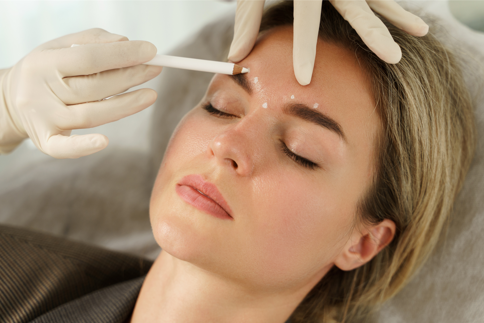 Temple filler to restore youthful contours, Nottingham MD